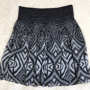 White House Black Market Black and White Printed Mini Skirt
